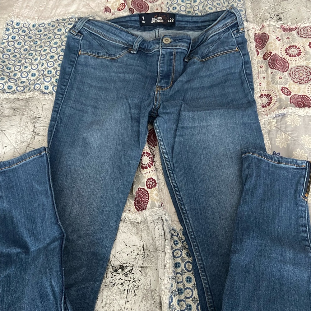 Hollister